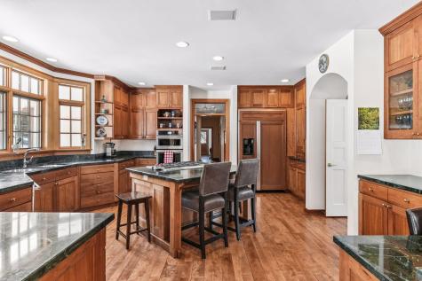 3 Circle E Edina MN 55436