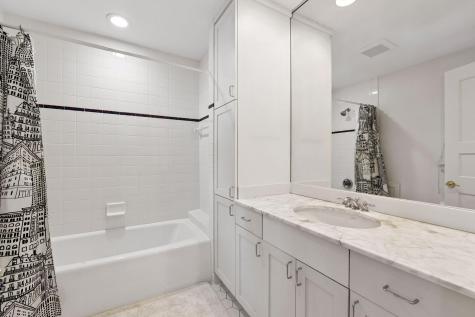 3 Circle E Edina MN 55436