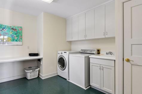 3 Circle E Edina MN 55436