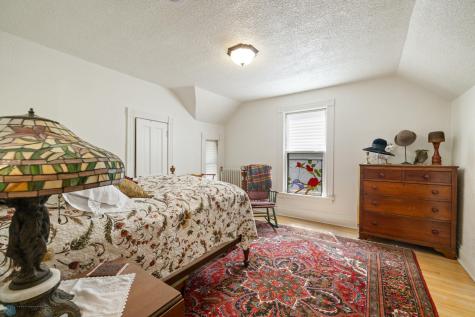 911 8th Street S Fargo ND 58103