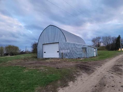 12113 340th Avenue Farwell MN 56327