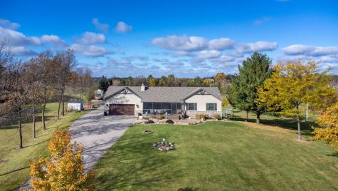 2195 Cameron Avenue SE Buffalo MN 55313