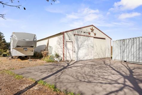 2195 Cameron Avenue SE Buffalo MN 55313