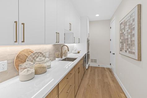 6100 Abbott Avenue S Edina MN 55410
