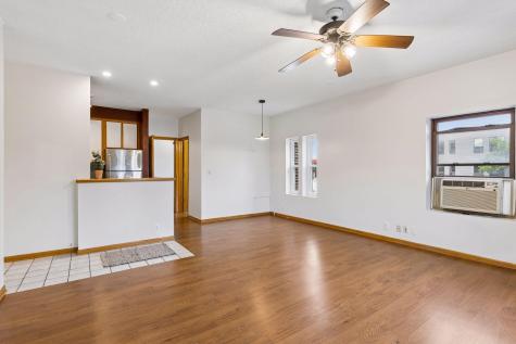 2733 Girard Avenue S Minneapolis MN 55408