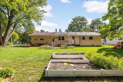 683 Tanglewood Drive Shoreview MN 55126