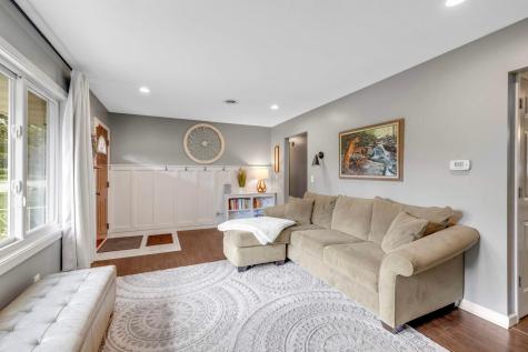 683 Tanglewood Drive Shoreview MN 55126