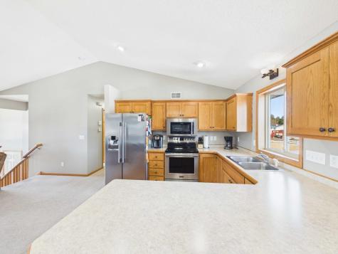 24605 140th Street NW Zimmerman MN 55398