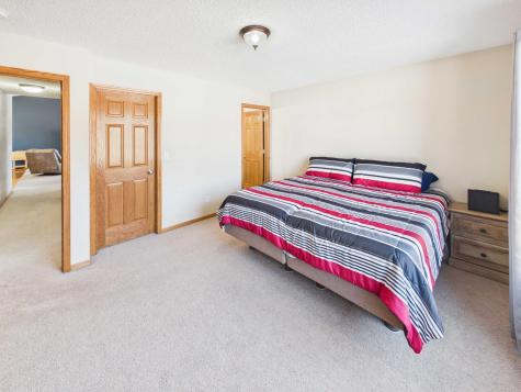 24605 140th Street NW Zimmerman MN 55398