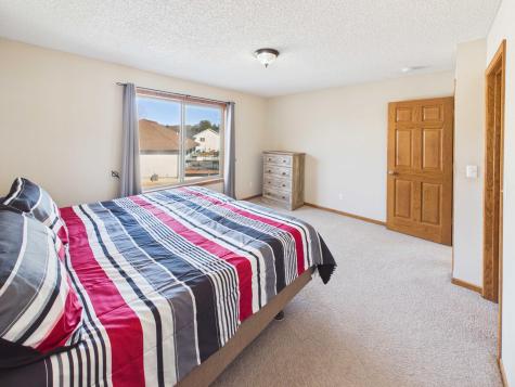 24605 140th Street NW Zimmerman MN 55398