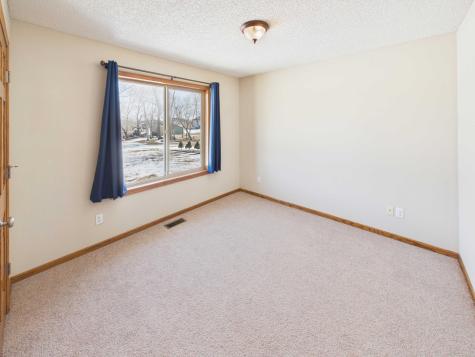 24605 140th Street NW Zimmerman MN 55398
