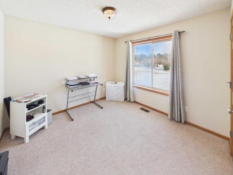 24605 140th Street NW Zimmerman MN 55398