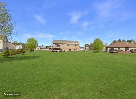 24605 140th Street NW Zimmerman MN 55398