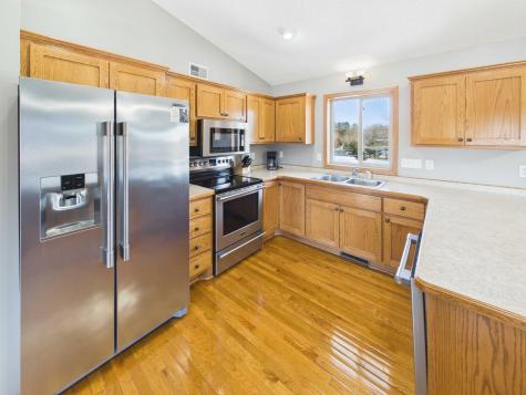 24605 140th Street NW Zimmerman MN 55398