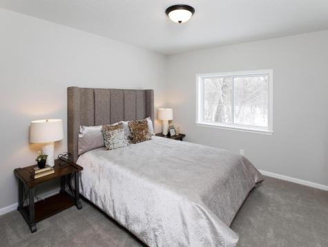 22752 Raven Street NW Oak Grove MN 55005