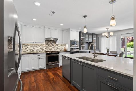 10803 57th Avenue N Plymouth MN 55442