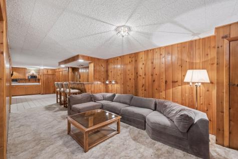5526 Unity Avenue N Crystal MN 55429