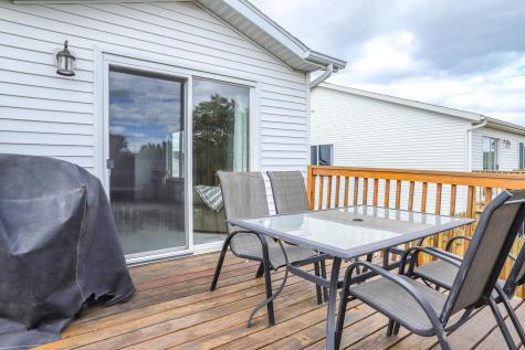 4276 39 1/2 Avenue S Fargo ND 58104