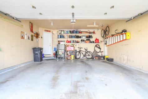 4276 39 1/2 Avenue S Fargo ND 58104