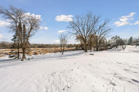 7050 Pioneer Trail Greenfield MN 55357