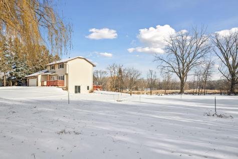 7050 Pioneer Trail Greenfield MN 55357