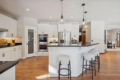6641 Normandale Road Edina MN 55435