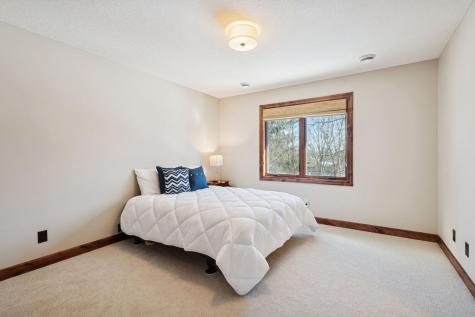 6641 Normandale Road Edina MN 55435
