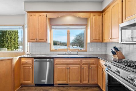 447 Theis Drive Shakopee MN 55379