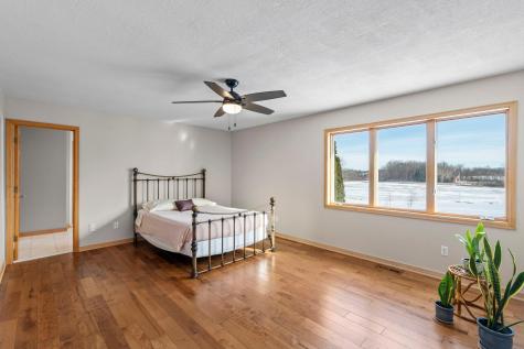 447 Theis Drive Shakopee MN 55379