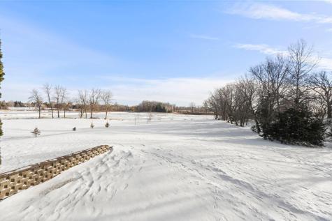 447 Theis Drive Shakopee MN 55379