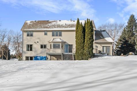 447 Theis Drive Shakopee MN 55379