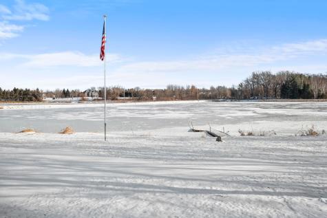 447 Theis Drive Shakopee MN 55379