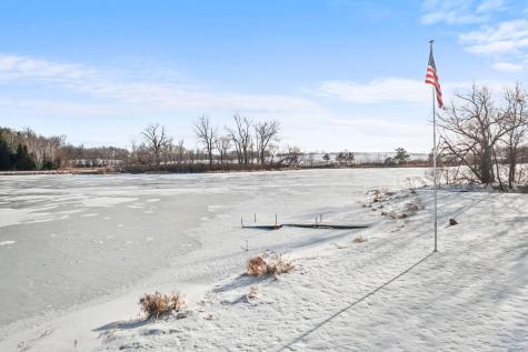447 Theis Drive Shakopee MN 55379