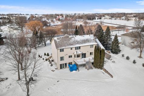 447 Theis Drive Shakopee MN 55379