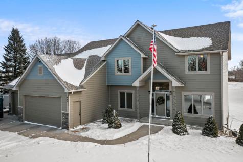 447 Theis Drive Shakopee MN 55379