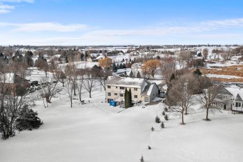 447 Theis Drive Shakopee MN 55379
