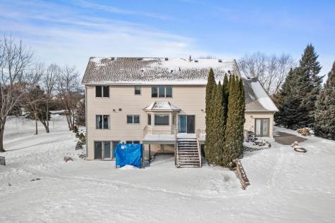 447 Theis Drive Shakopee MN 55379