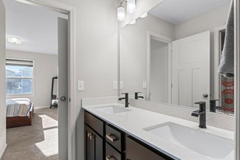 1026 Oakwood Road Newport MN 55055