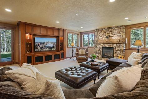 270 North Shore Drive W Mound MN 55364
