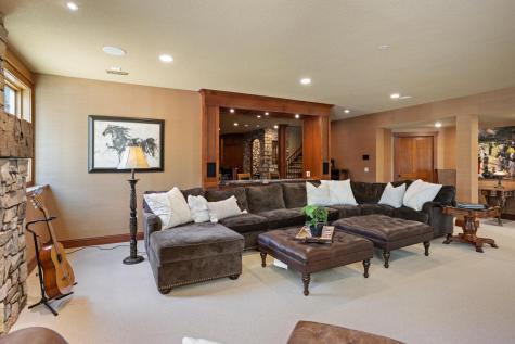270 North Shore Drive W Mound MN 55364