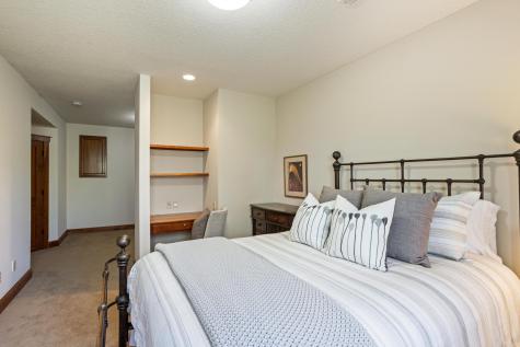 270 North Shore Drive W Mound MN 55364