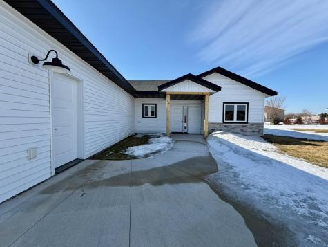 105 16th Street N Breckenridge MN 56520
