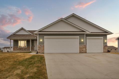 902 Emily Court NE Montgomery MN 56069
