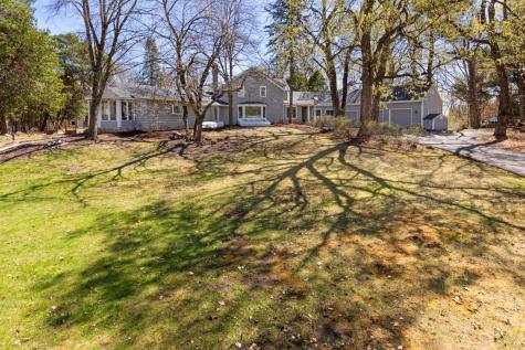 3865 Hillcrest Road Deephaven MN 55391