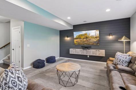 9091 River Rock Drive N Chanhassen MN 55317