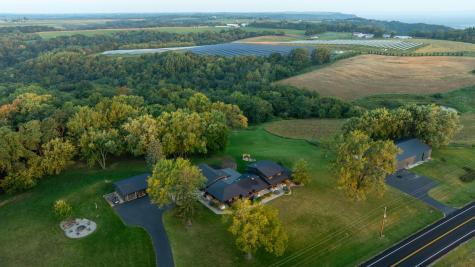 32979 County Road 1 La Crescent MN 55947