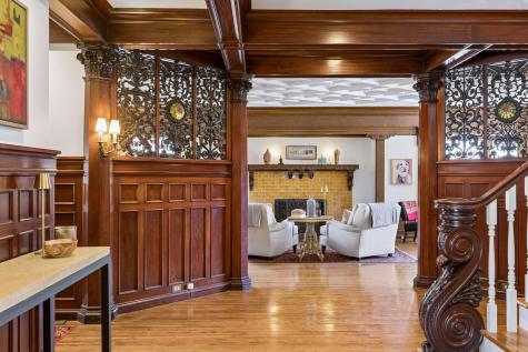 1807 Dupont Avenue S Minneapolis MN 55403