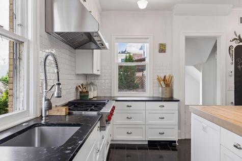 1807 Dupont Avenue S Minneapolis MN 55403