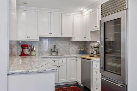 1807 Dupont Avenue S Minneapolis MN 55403