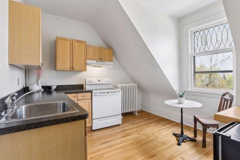 1807 Dupont Avenue S Minneapolis MN 55403